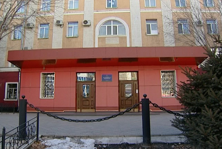 Житель Белогорска убил собутыльника и вывез тело на тележке в гаражный массив