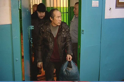 Незаконного китайского мигранта выдворили из России - gtrkamur.ru
