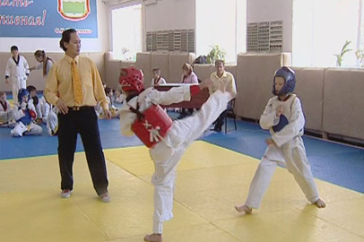 «Небесные драконы» одержали победу в битве с «Пантерами» и хабаровчанами - gtrkamur.ru