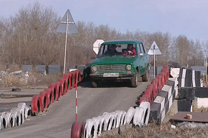 С апреля начали выдавать новые права - gtrkamur.ru