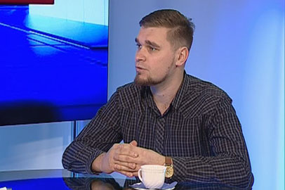 Доцент кафедры религиоведения АмГУ А.Беляков о раскопках Албазинского острога - gtrkamur.ru