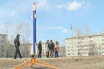 Мини-ракеты запустили в воздух ученики школы №16 Благовещенска - gtrkamur.ru