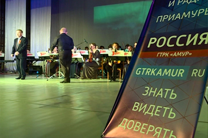 «Амур джаз Бэнд» и ГТРК «Амур» представили совместный проект к 70-й годовщине Победы - gtrkamur.ru