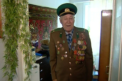 Благовещенский фронтовик-пограничник готовится встретить профессиональный праздник - gtrkamur.ru
