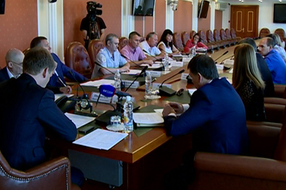 Правительство Приамурья указало стройфирме «Городок» на недочеты в работе - gtrkamur.ru