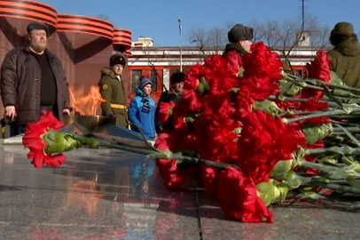 День защитника Отечества в Приамурье отметили возложением цветов и чествованием лучших военных - gtrkamur.ru