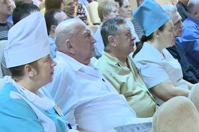 Амурские врачи обсудили, как повысить выживаемость пациентов после сложных операций - gtrkamur.ru