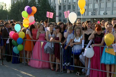 Сегодня в благовещенских школах пройдут выпускные вечера - gtrkamur.ru
