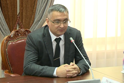 В амурском правительстве представили нового прокурора области Руслана Медведева - gtrkamur.ru