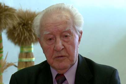 Известный амурский селекционер Василий Кузин отметил 85-летие - gtrkamur.ru