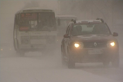 Из-за циклона два авиарейса прилетят в Благовещенск с опозданием - gtrkamur.ru