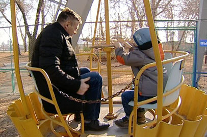 В Благовещенске заработали парковые аттракционы - gtrkamur.ru