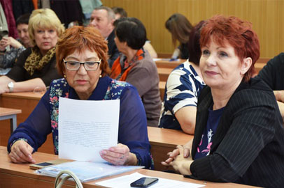 «Ростелеком» наградил участников олимпиады «Интернет-долголетие» - gtrkamur.ru