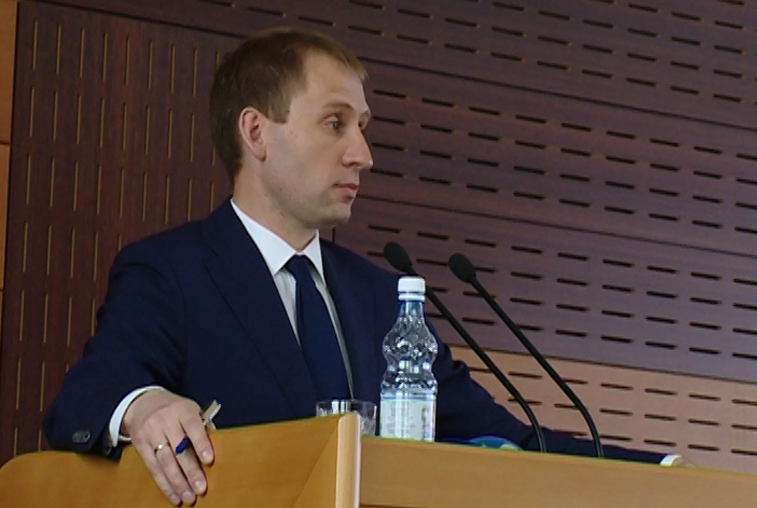 Александр Козлов: На социальную поддержку амурчан направлена большая часть бюджета-2016 - gtrkamur.ru