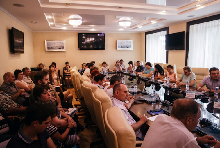 Меры поддержки обманутых дольщиков обсудили на общественных слушаниях - gtrkamur.ru
