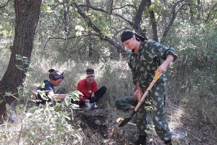 Амурские поисковики обнаружили массовое захоронение советских солдат в Волгоградской области - gtrkamur.ru