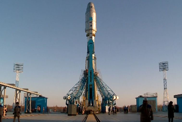 На космодроме Восточный установили ракету-носитель «Союз-2.1б» - gtrkamur.ru