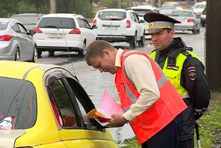 Благовещенским водителям напомнили о соблюдении правил на железнодорожных переездах - gtrkamur.ru
