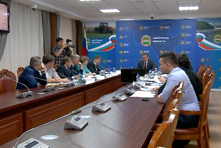 Василий Орлов предложил Фонду капремонта сосредоточиться на замене лифтов - gtrkamur.ru