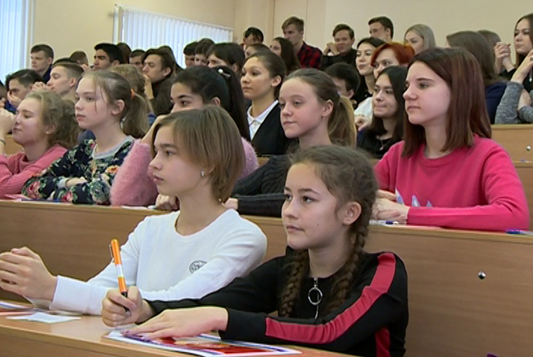Амурские студенты, школьники и их педагоги написали тест по истории Отечества - gtrkamur.ru
