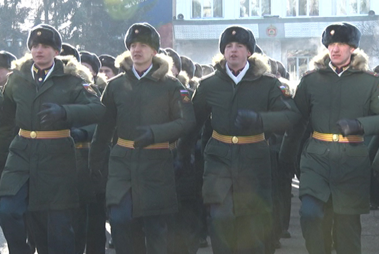 Третий за год выпуск офицеров состоялся в ДВОКУ - gtrkamur.ru