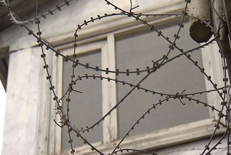 Начальник колонии, в которой отбывал наказание Вячеслав Цеповяз, уйдет в отставку - gtrkamur.ru