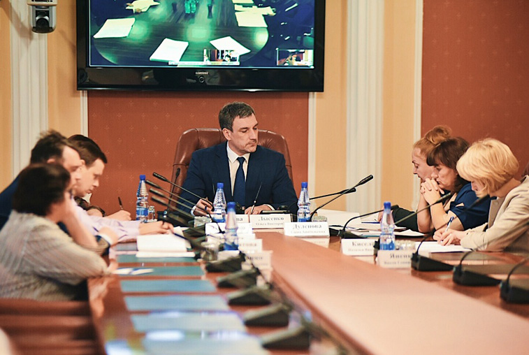 Губернатор Приамурья возглавил работу подгруппы по подготовке к Госсовету - gtrkamur.ru