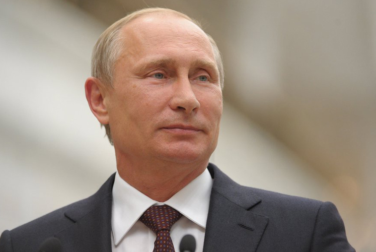 Президент России Владимир Путин поздравил с 45-летием БАМа - gtrkamur.ru