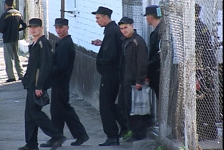 Против экс-начальника среднебельской колонии и его заместителя возбуждено уголовное дело - gtrkamur.ru