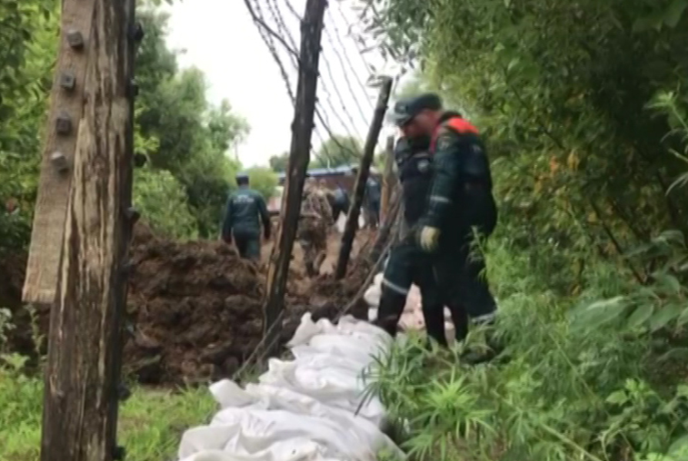 От спада до повышения: Уровень воды в амурских реках колеблется - gtrkamur.ru