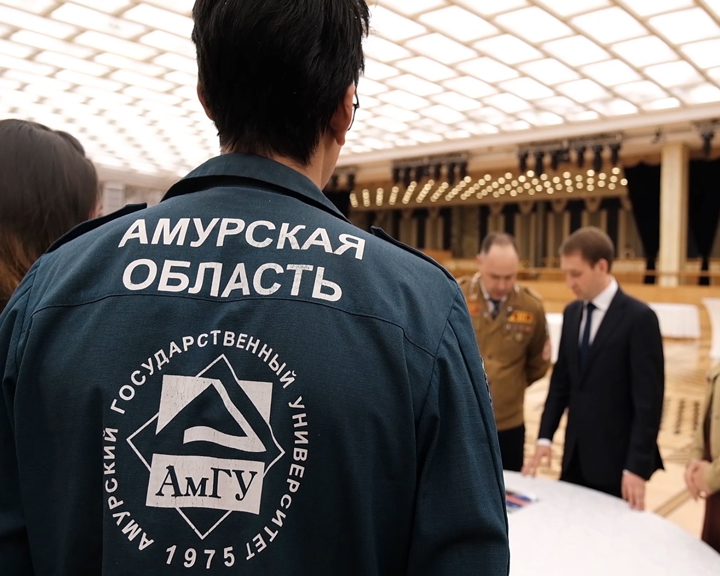 25 амурских бойцов студенческих отрядов приняли участие во всероссийском слёте в Москве - gtrkamur.ru