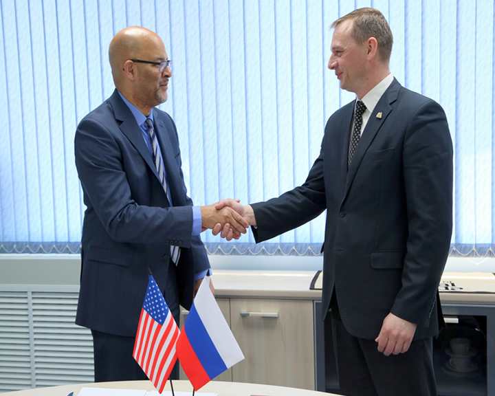 АмГУ получил грант отдела печати и культуры Посольства США - gtrkamur.ru