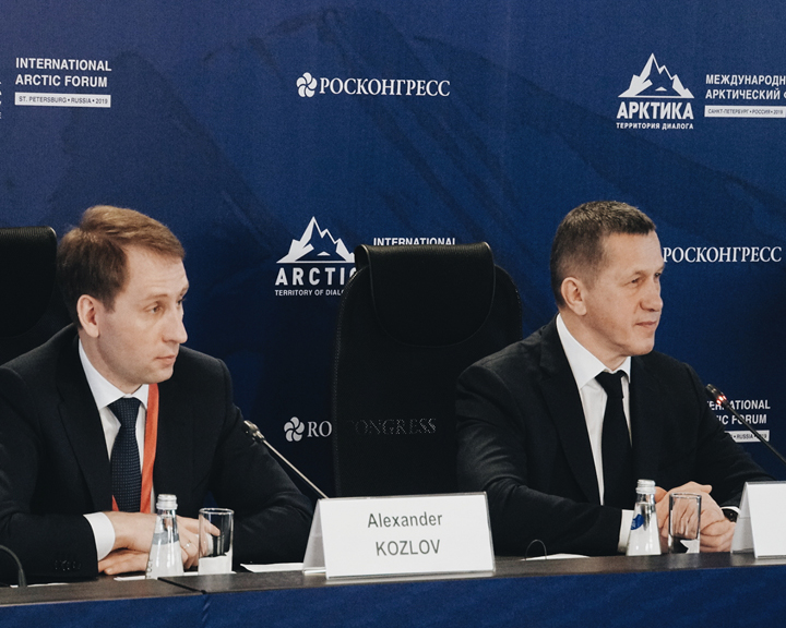 В новом составе правительства страны управление ДФО осталось прежним - gtrkamur.ru