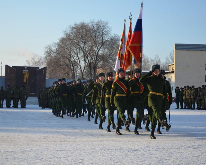 Одно из ведущих военных училищ страны — ДВОКУ — сегодня отмечает своё 80-летие - gtrkamur.ru