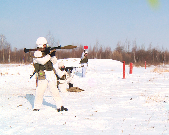 Точно в цель! Как амурские военные готовятся к окружному этапу конкурса «Снайперский рубеж» - gtrkamur.ru