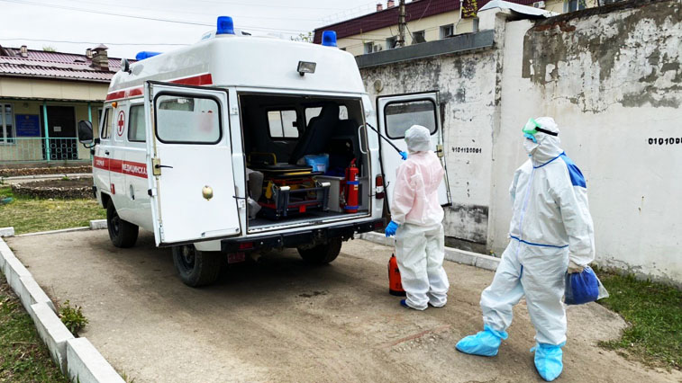 Медики региона получили выплаты за работу COVID-больными - gtrkamur.ru