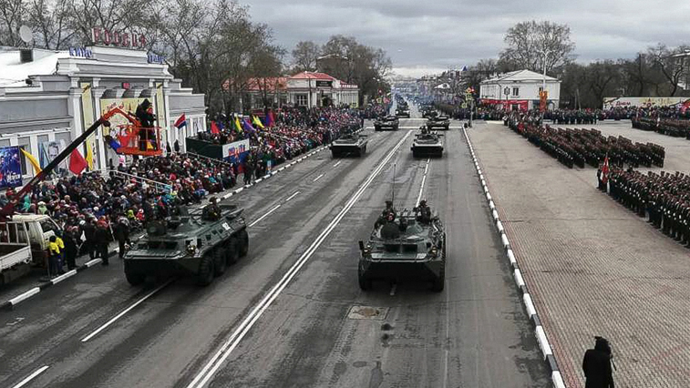 В Параде Победы в Белогорске задействуют в два раза больше боевой техники, чем в прошлом году - gtrkamur.ru