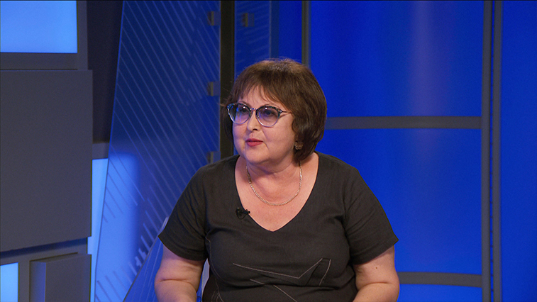 Потребительский рынок в период пандемии. Гость — начальник отдела Амурстат Галина Серебрякова - gtrkamur.ru