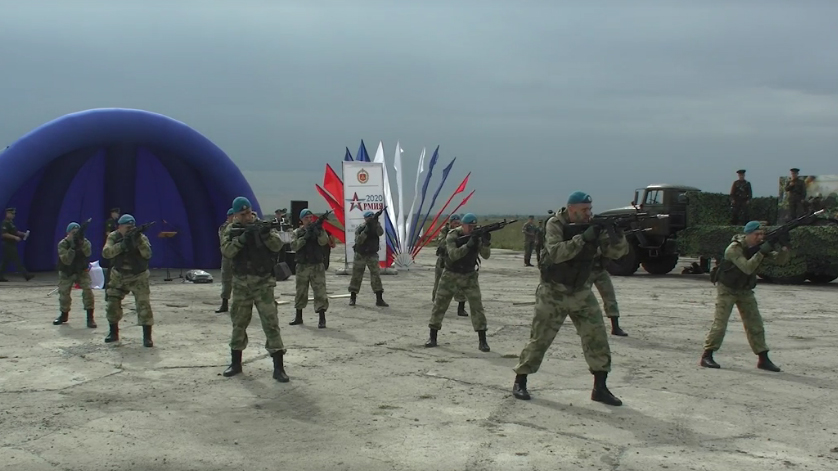 В Белогорске и Екатеринославке открылся военно-технический форум «Армия-2020» - gtrkamur.ru