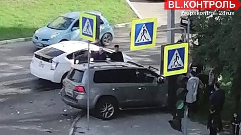 В минувшие выходные трое детей в Благовещенске получили травмы в ДТП - gtrkamur.ru