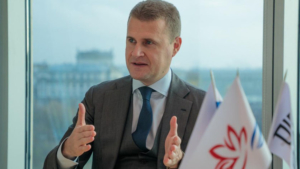 Новым министром по развитию Дальнего Востока и Арктики стал Алексей Чекунков - gtrkamur.ru