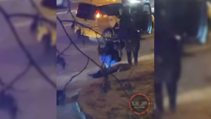 Погибший пешеход и перевернувшаяся машина: в Благовещенске в одном месте произошло два ДТП с такси - gtrkamur.ru