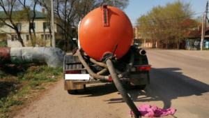 Прокуратура Благовещенска сочла тарифы на вывоз ЖБО необоснованными - gtrkamur.ru