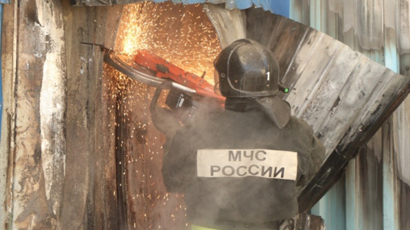 Огнеборцы тушили пожар в Благовещенске и Тынде - gtrkamur.ru