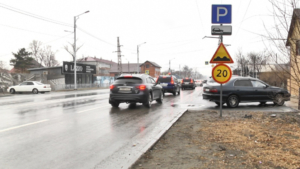 Перекрыта дорога по улице Театральной на пересечении с Северной - gtrkamur.ru