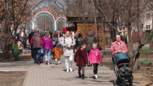 Городской и Первомайский парки Благовещенска открыли сезон - gtrkamur.ru