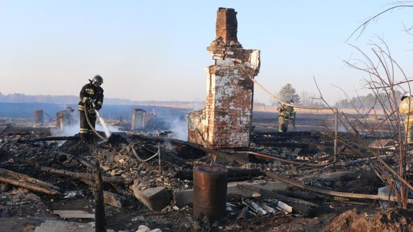 Уголовное дело заведено по факту пожара в селе Свободный Труд - gtrkamur.ru