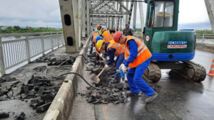 Мост через Зею в Благовещенске будет полностью перекрыт в ночь на понедельник - gtrkamur.ru