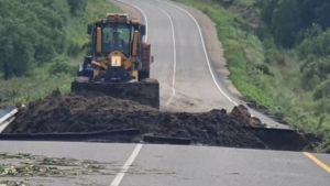 В Бурейском районе восстанавливают проезд на размытых участках дорог - gtrkamur.ru