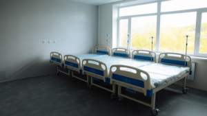Через полтора месяца хирургический корпус Тынды начнет принимать первых пациентов - gtrkamur.ru